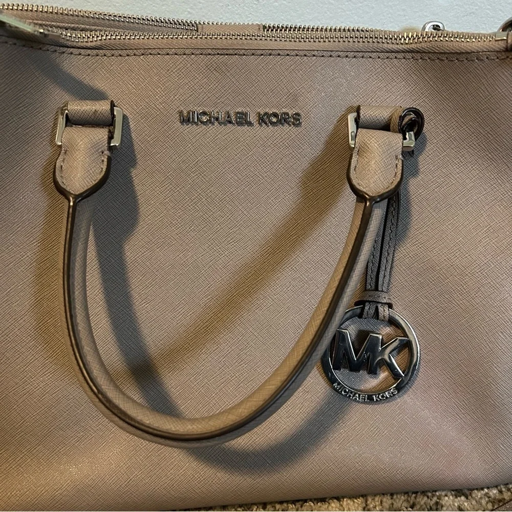 Micheal Kors Gray Selma Crossbody Handbag